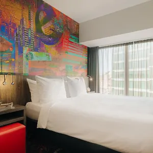 crown-hotel-eindhoven-centre.valkenburgaandegeul-hotels.com/