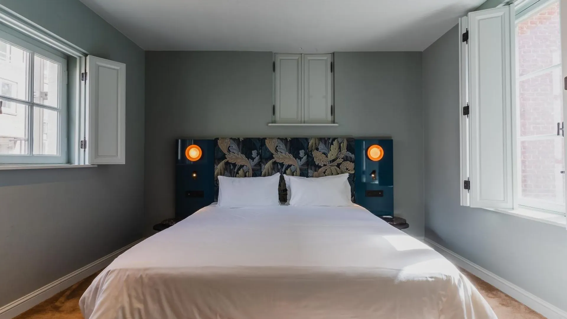 Hotel Monastere Maastricht 4*,  Holland