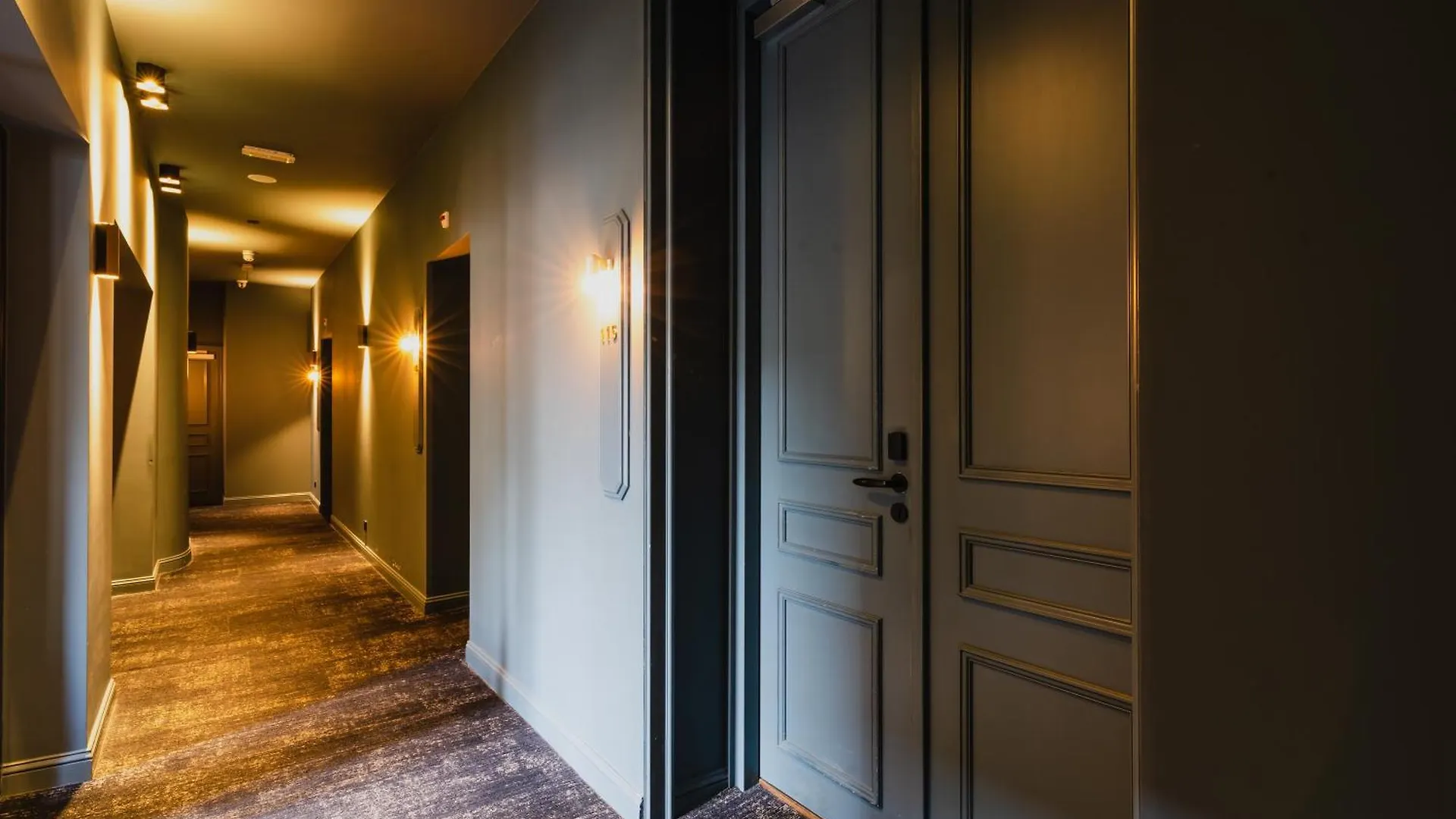 Hotel Monastere Maastricht 4*,