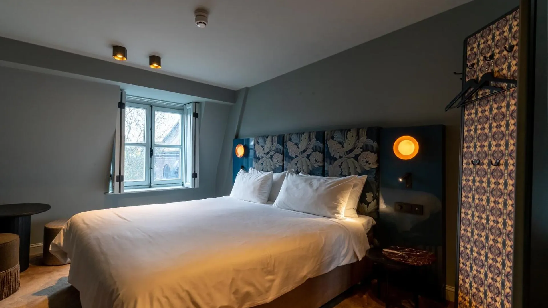Hotel Monastere Maastricht 4*,